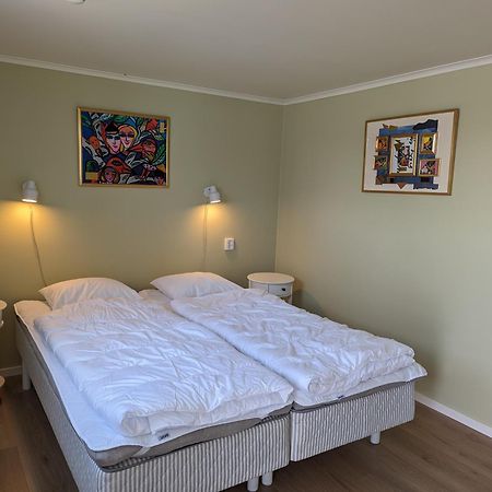 Varhaga Vandrarhem Sjuntorp Exterior foto